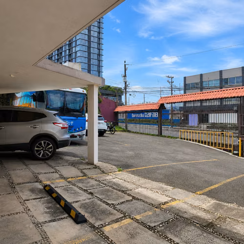 Venta de Edificio Comercial en San José, Barrio La California