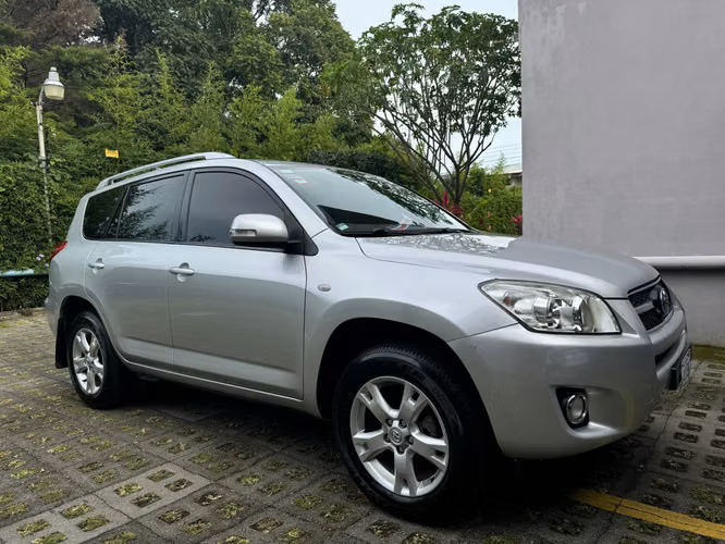 TOYOTA RAV4 - 2012 | SÓLO 88.500 KILÓMETROS REALES!!!