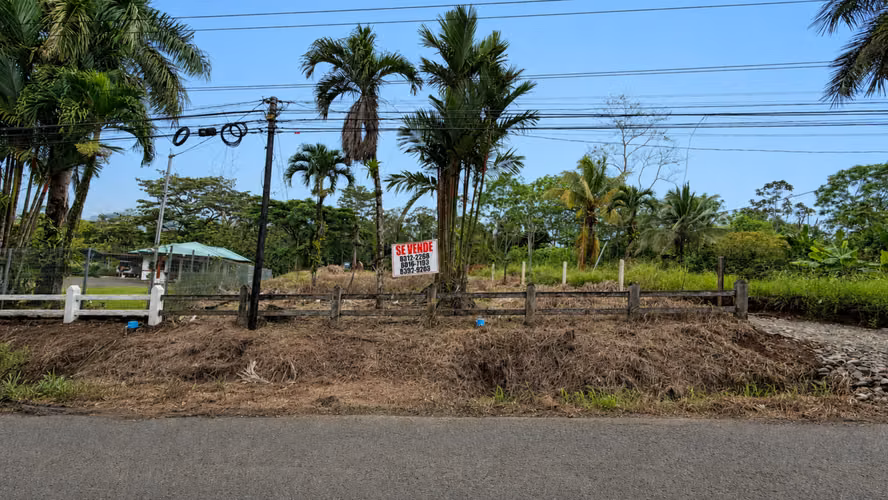 Venta de hermosa propiedad en La Tigra de San Carlos