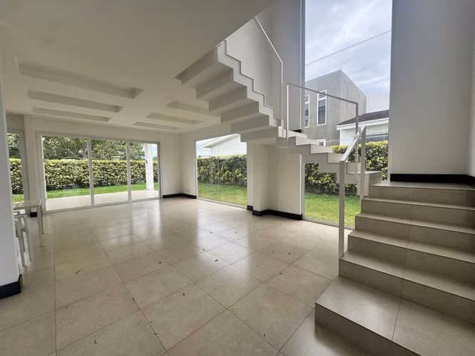 VENTA Y ALQUILER DE CASA PARA ESTRENAR EN LINDORA* - Imagen 3