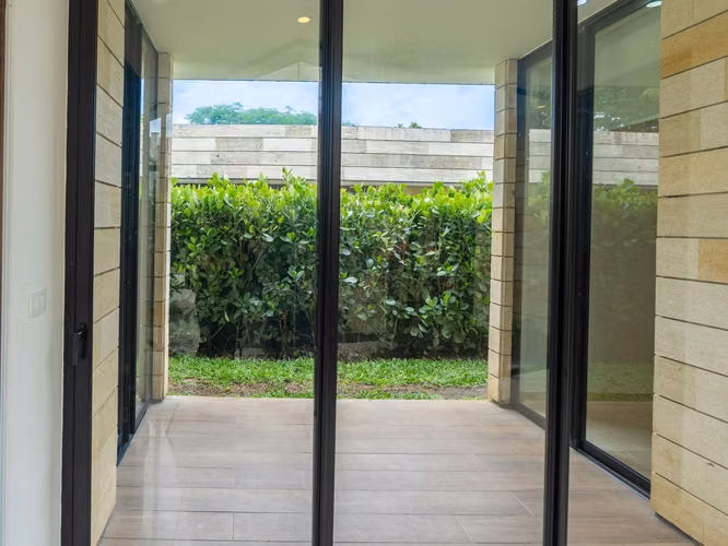 VENTA DE CASA EN VALLE DEL SOL DE UN NIVEL - Imagen 7