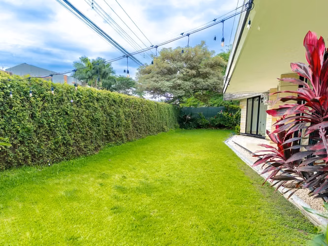 VENTA DE CASA EN VALLE DEL SOL DE UN NIVEL - Imagen 12