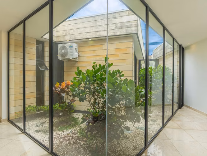 VENTA DE CASA EN VALLE DEL SOL DE UN NIVEL - Imagen 17