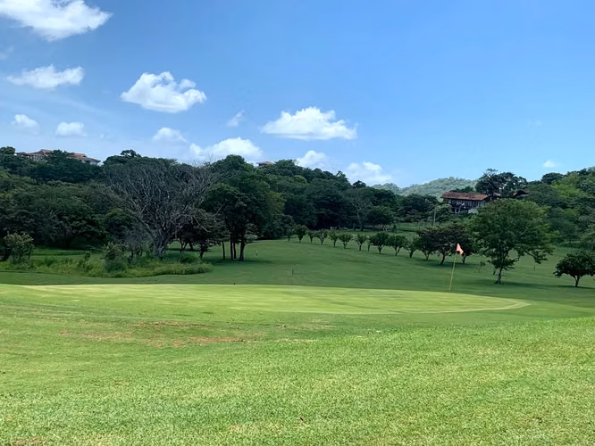 Lote Exclusivo Frente al Campo de Golf en Vista Ridge- Guanacaste - Imagen 5