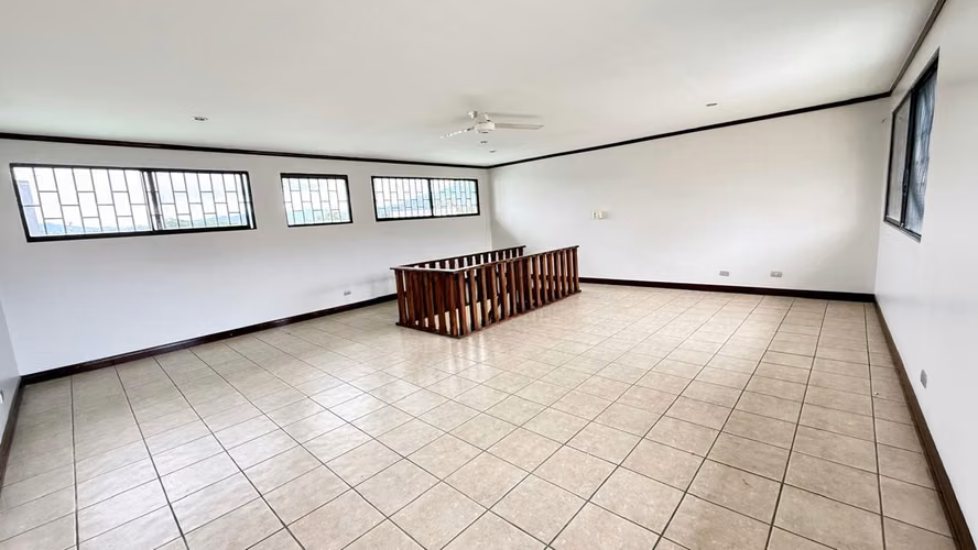 Casa en Alquiler Heredia Ciudad Cariari, Belén | 3 Habitaciones | Oficina | Amplio Jardín - Imagen 17