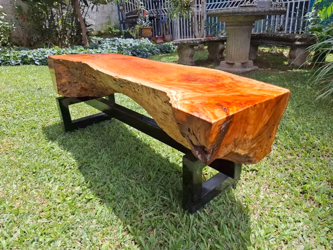 BANCA / MESA DE CENTRO en MADERA DE CEDRO MACIZA - Imagen 4