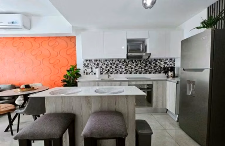 Vive en uno de los Condominios más exclusivos de San José - Imagen 4