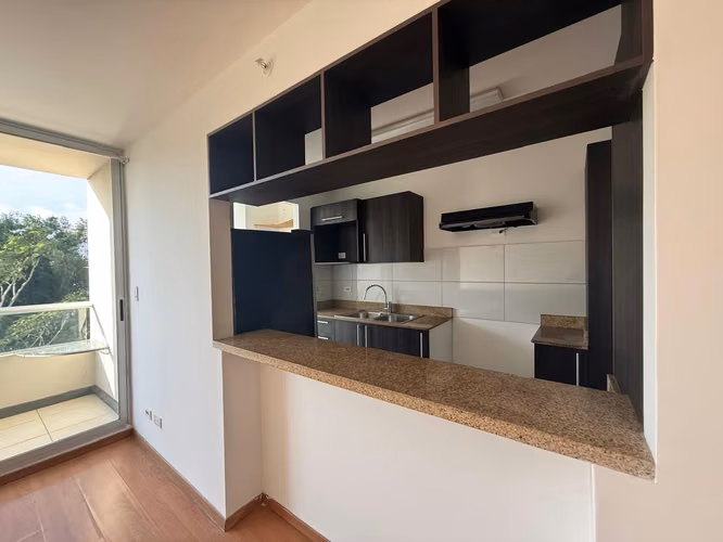 Alquilo lindo apartamento en torre Heredia condominio BellaVista - Imagen 11