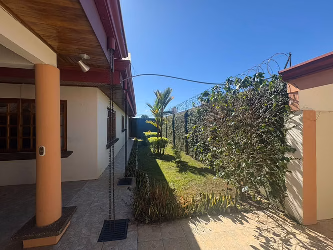 Venta  y alquiler Casa Comercial Santa Bárbara Heredia - Imagen 4