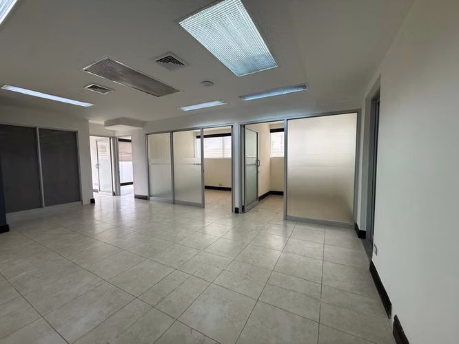 Alquiler de oficinas en Business Center, Paseo Colón - Imagen 6