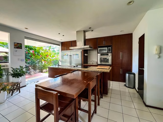 VENTA DE CASA EN VALLE DEL SOL CON VISTA AL GOLF - Imagen 5