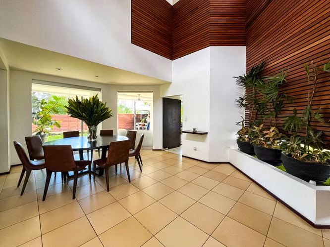 VENTA DE CASA EN VALLE DEL SOL CON VISTA AL GOLF