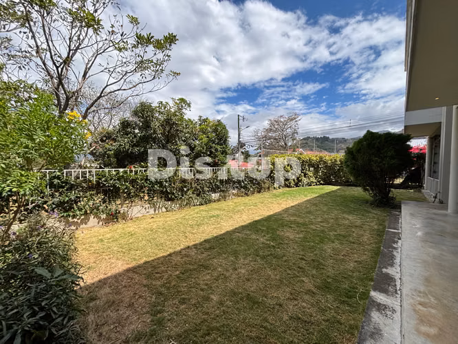 Venta de moderna casa de 2 hab. Amplio patio. Río Oro, Santa Ana - Imagen 12