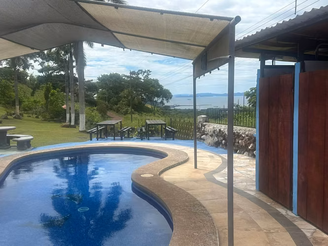 Venta Casa y cabinas en Esparza con piscina - Imagen 6