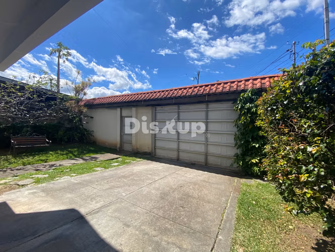 Venta de casa independiente de 3 hab. en urbanización en Santa Ana - Imagen 3