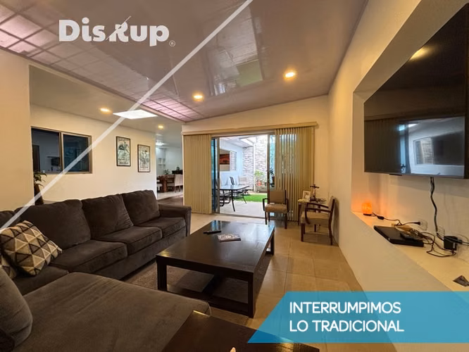 Venta de casa de 3 hab. en condominio. San Rafael, Montes de Oca