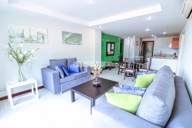 APARTAMENTO DE 3 HABIT. EN GUACHIPELIN ESCAZU