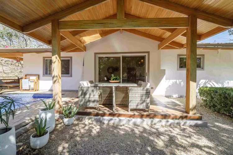 Casa con Piscina Privada en Nosara a Solo 5 Minutos de Playa Pelada - Imagen 5