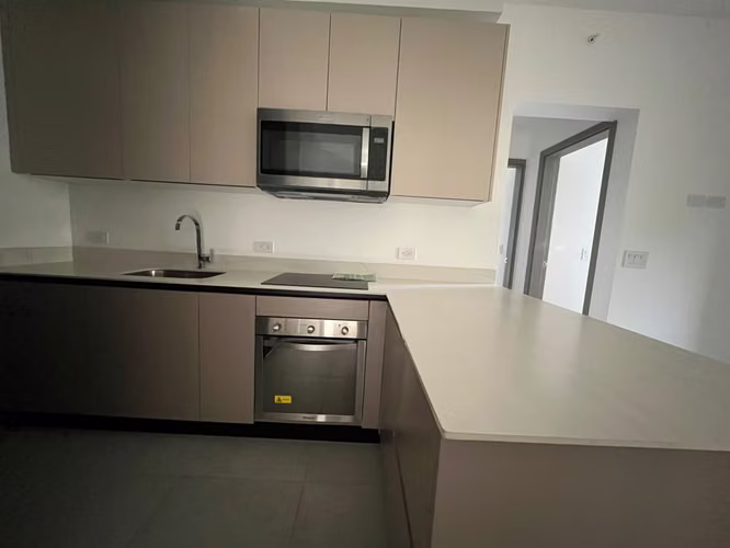 Se alquila apartamento con linea blanca en Nucleo Sabana - Imagen 4