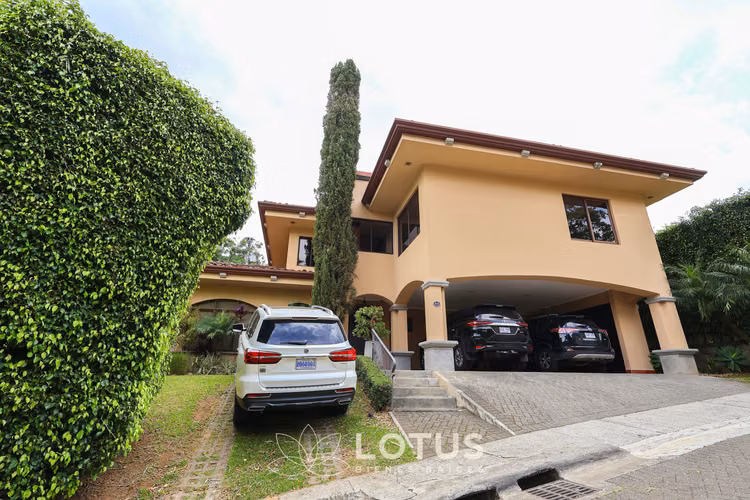 Casa Remodelada en Condominio Hacienda Gregal, Curridabat, Cód. AJ016 - Imagen 2