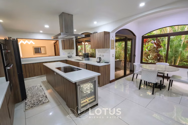 Casa Remodelada en Condominio Hacienda Gregal, Curridabat, Cód. AJ016 - Imagen 12