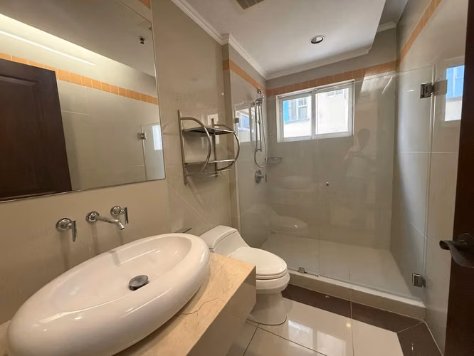 Alquiler de apartamento en Sabana Sur - Imagen 11