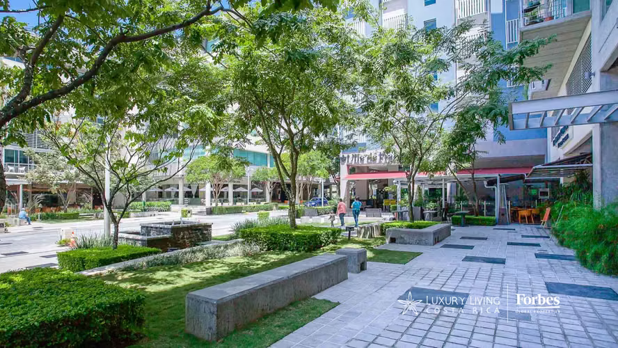 Apartamento de Lujo Estilo Penthouse en Venta en Avenida Escazú - Ref 21170 - Imagen 8