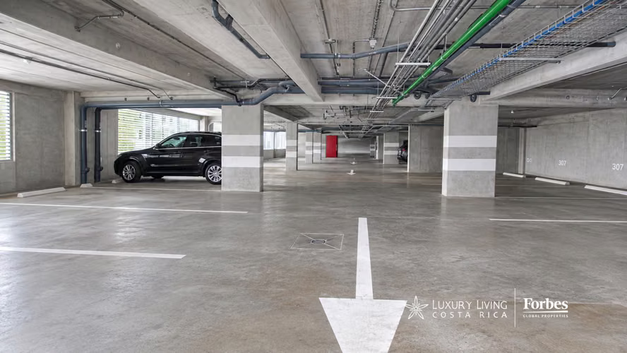 Apartamento de Lujo Estilo Penthouse en Venta en Avenida Escazú - Ref 21170 - Imagen 16