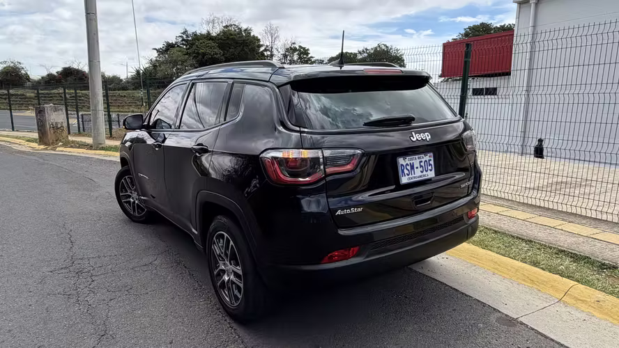 JEEP COMPASS SPORT 2020 AT - Imagen 8