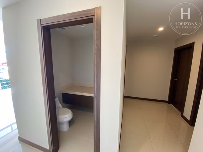 Moderno apartamento en San Pedro Montes de Oca 2 Habitaciones NJA907-A - Imagen 11