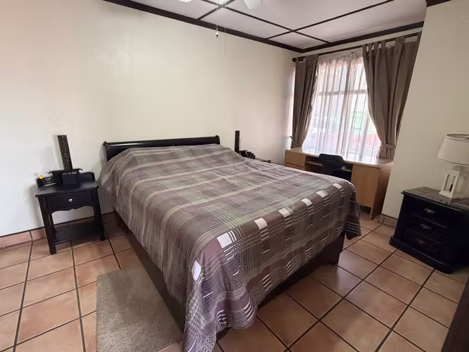 Casa totalmente amueblada en alquiler – Naranjo Centro | Excelente ubicación - Imagen 13