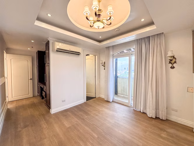 La Sabana, San José | Penthouse en Alquiler