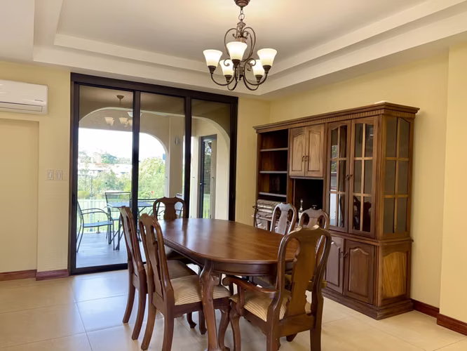 Hermoso Apartamento de Lujo Amueblado en Cariari Heredia cerca del Aeropuerto Juan Santamaría - Imagen 8