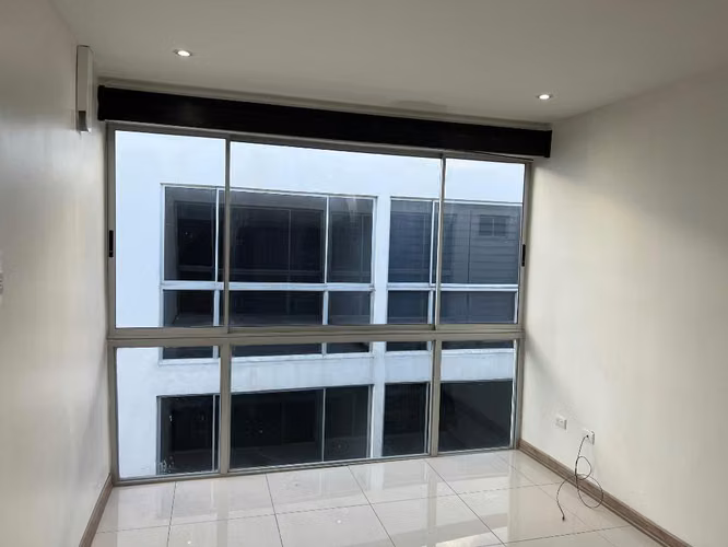 ALQUILER DE APARTAMENTO 3er Piso PIEDADES DE SANTA ANA - Imagen 4