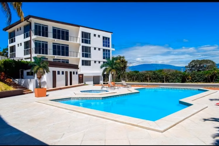 ALQUILER DE APARTAMENTO 3er Piso PIEDADES DE SANTA ANA - Imagen 2