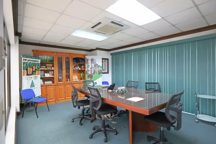 En Venta: Edificio de 12 Oficinas en Prime en Los Años Escazú - Imagen 12