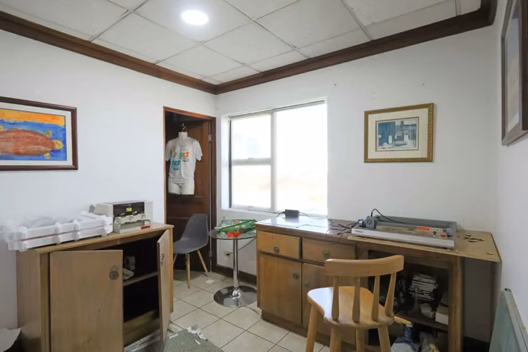 En Venta: Edificio de 12 Oficinas en Prime en Los Años Escazú - Imagen 20