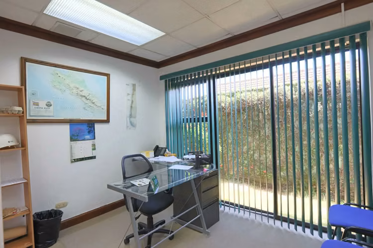 En Venta: Edificio de 12 Oficinas en Prime en Los Años Escazú - Imagen 7