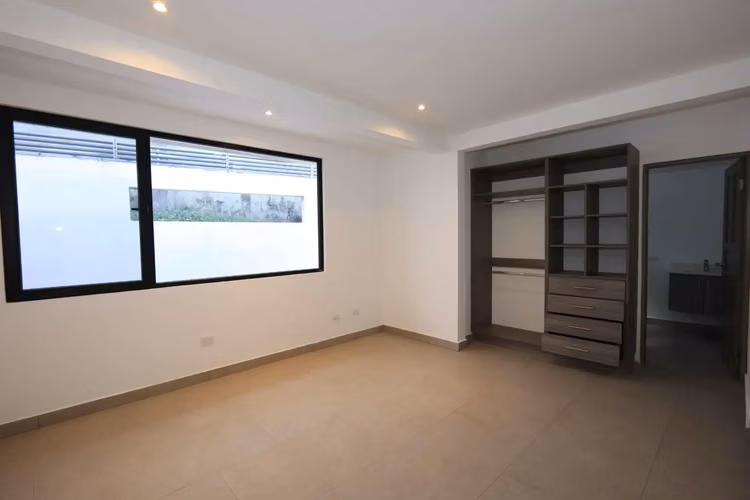 Se rentan departamentos nuevos de 1 y 2 recámaras en Escazú - Imagen 15