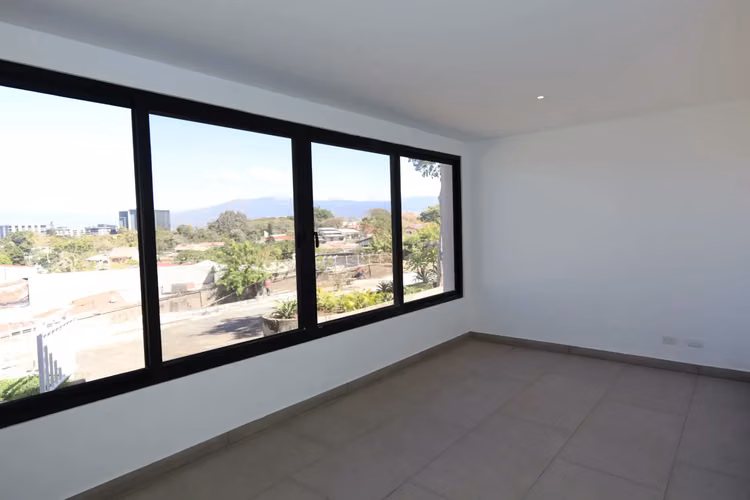 Se rentan departamentos nuevos de 1 y 2 recámaras en Escazú