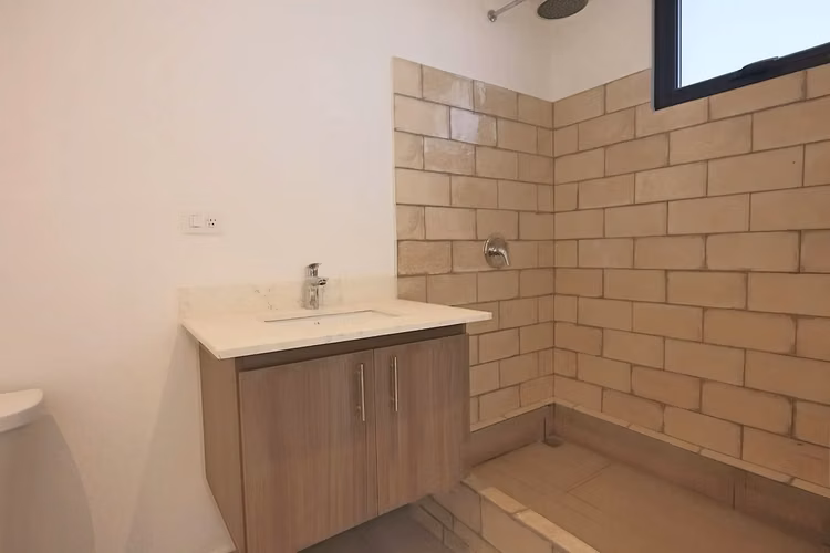 Se rentan departamentos nuevos de 1 y 2 recámaras en Escazú - Imagen 11