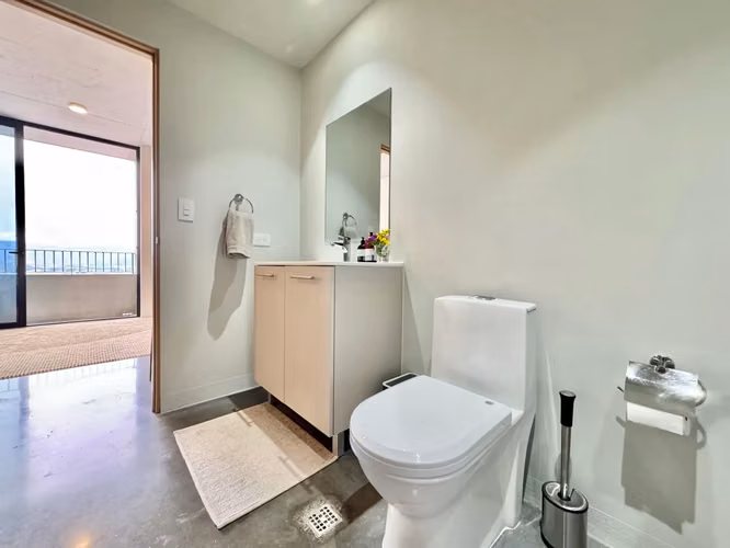 Moderno apartamento de 2 dormitorios con vistas panorámicas a la ciudad y a la montaña en San José - Imagen 19