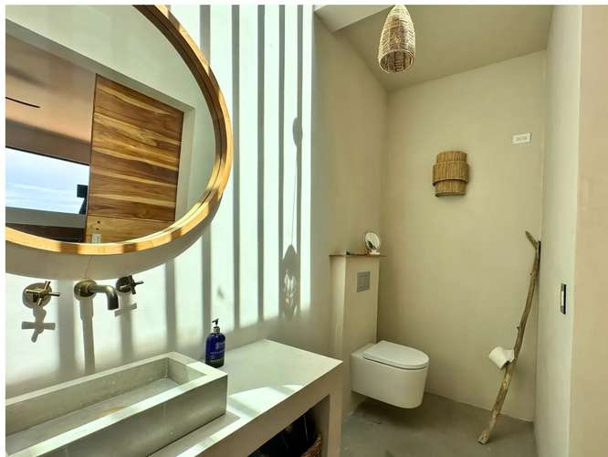 Villa de lujo con vista al mar y estudio de huéspedes estilo Bali en Santa Teresa, Costa Rica - $1.98 millones
