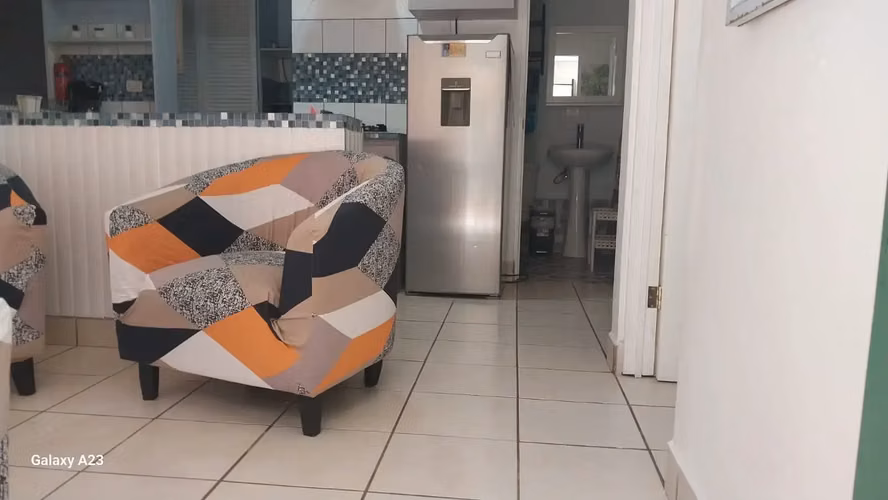 Apartamento en Playa Jacó. 2 Dormitorios con Piscina (cercado) - Imagen 2