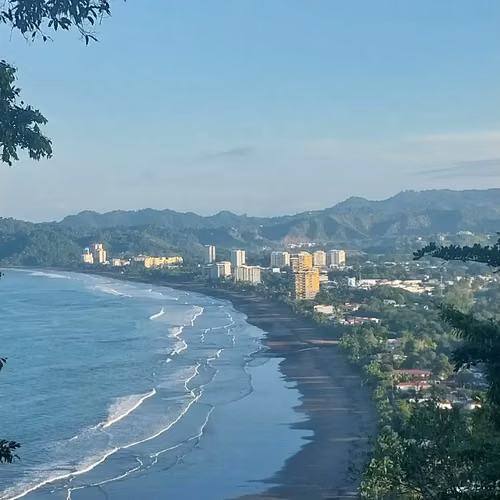 Apartamento en Playa Jacó. 2 Dormitorios con Piscina (cercado) - Imagen 3