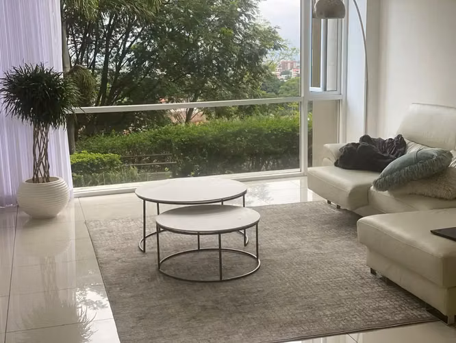 Apartamento moderno en alquiler o venta. - Imagen 3