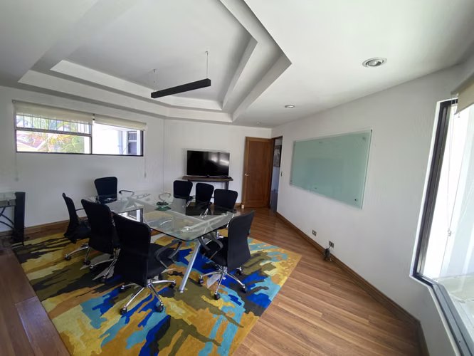 CASA EN GRANADILLA IDEAL OFICINAS