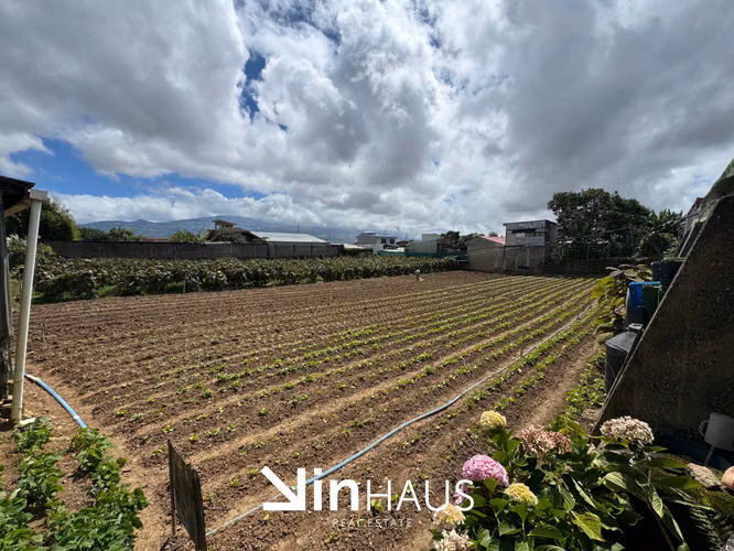 Venta de terreno  de 2857 m2 para desarrollo en San Isidro del Guarco -EU - Imagen 11