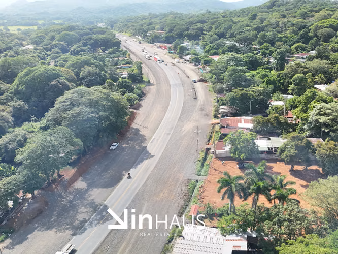 Venta de lote de 1449 m con potencial comercial en Abangares -EU