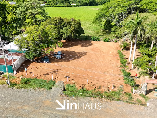 Venta de lote de 1449 m con potencial comercial en Abangares -EU